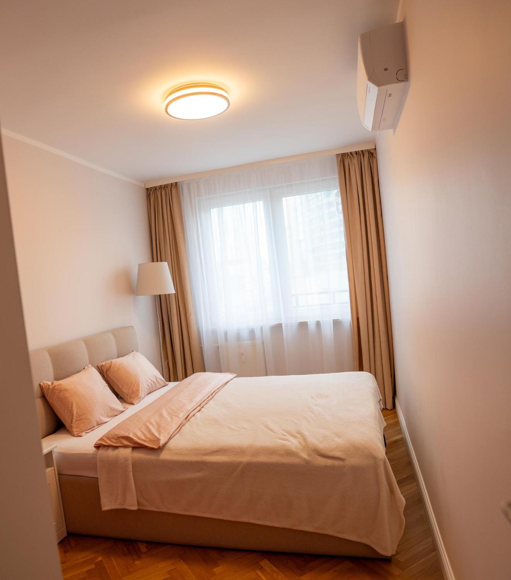 Apartament Gold 61 Варшава Екстер'єр фото